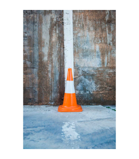 Tradineur - Cono de tráfico, cono de señalización, seguridad en carretera, color naranja con reflectante, balizamiento, deportes, 30 x 22,5 x 22,5 cm