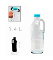 Tradineur - Botella de cristal con asa y tapa de plástico 1,4 L. Jarra vidrio 30 x 9 cm para agua caliente/fría, té helado, bebidas, frigorífico, nevera