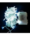 Tradineur - Tira de 50 luces LEDs para navidad a pilas (no incluidas) - Cableado blanco - Apto solo para interior y exterior - Función de luz foja e intermitente - 4 Metros - Color Blanco