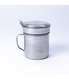 Tradineur - Grasera de metal para carne de 9,2 cm de diámetro y 10,7 cm de altura, con filtro, asa y tapa. Aceitera con colador para conservación de aceite de acero inoxidable. Recipiente para aceite