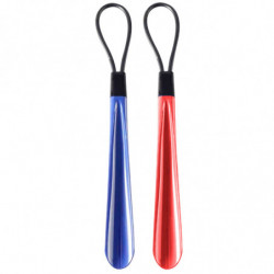 Tradineur - Pack de 2 Calzadores de 47 cm - Fabricado en Plástico - Incluye Lazo para colgar - Ideal para calzar embarazadas y p