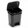 Tradineur - Cubo de basura con pedal, plástico, papelera, oficina, cocina, baño, fabricado en España (Negro - 7,5 litros - 25,5