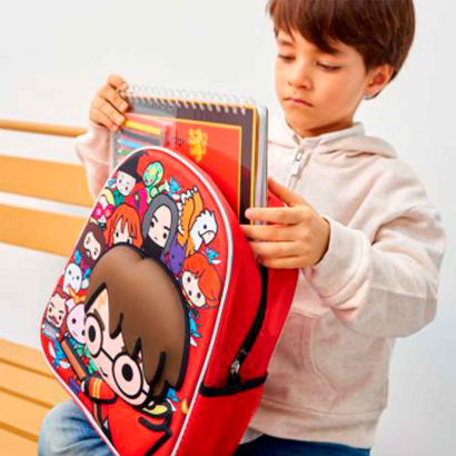 Tradineur - Mochila 3D infantil con diseño de Harry Potter, ideal para la escuela. Medidas de 25 x 31 x 10 cm para colgar en la espalda. Bolsa Harry Potter Licencia Warner Bros