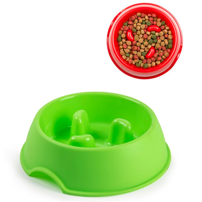 Tradineur - Comedero anti glotón de plástico para mascotas, cuenco para perros, tazón, plato para comer lentamente, digestión fácil, 24 x 7 cm, color aleatorio